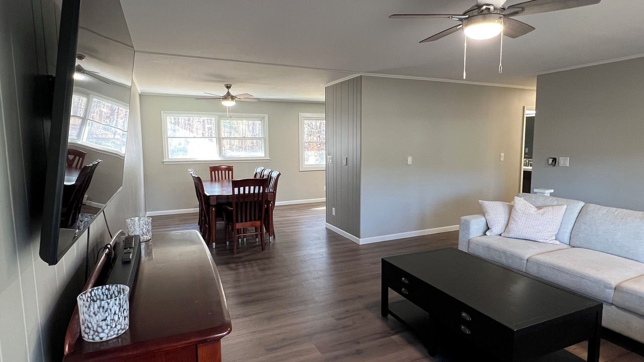 Photo of Livingroom in Lyons Falls