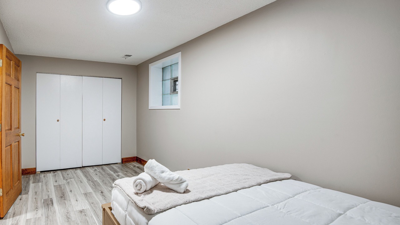 Photo of Bedroom in Wrigleyville