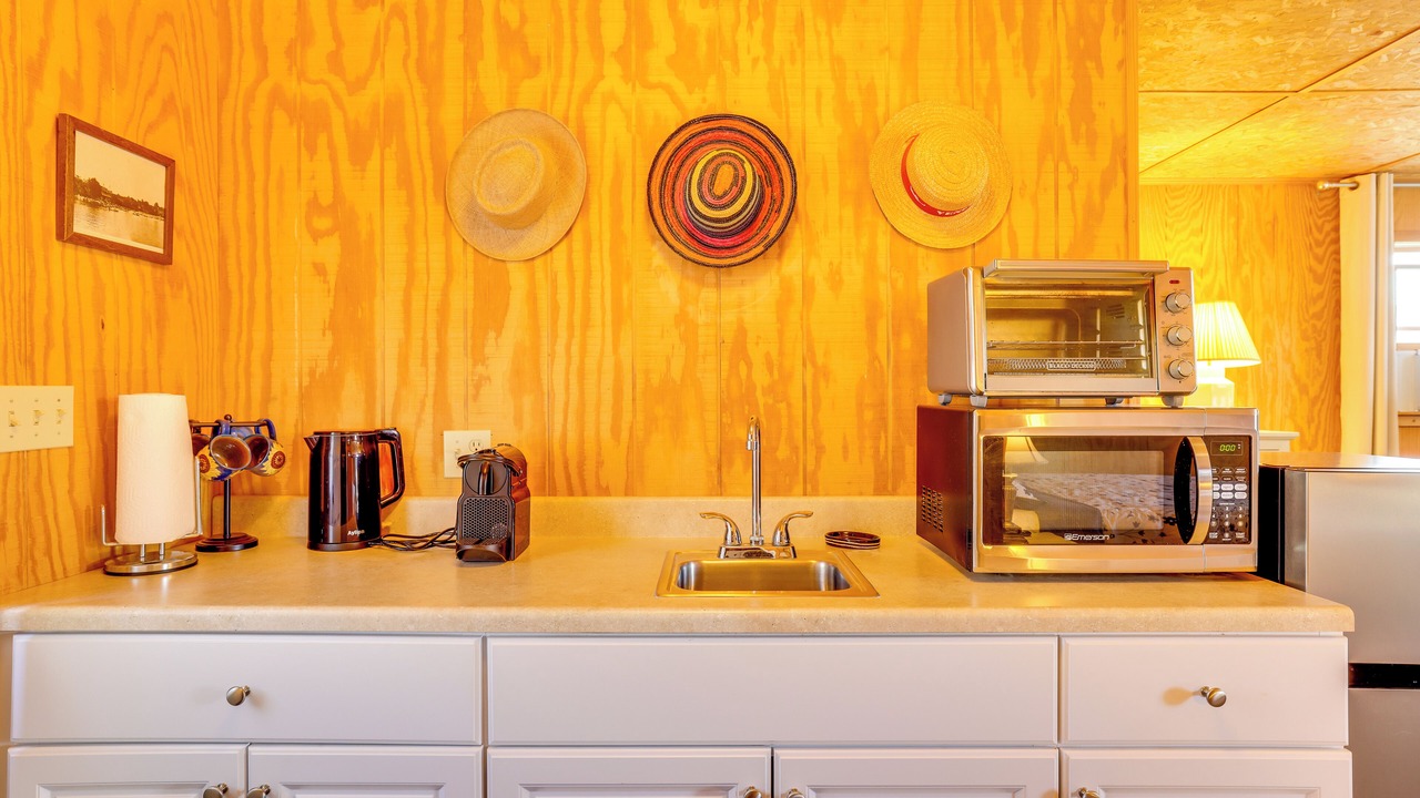 Photo of Kitchen in Center Moreland