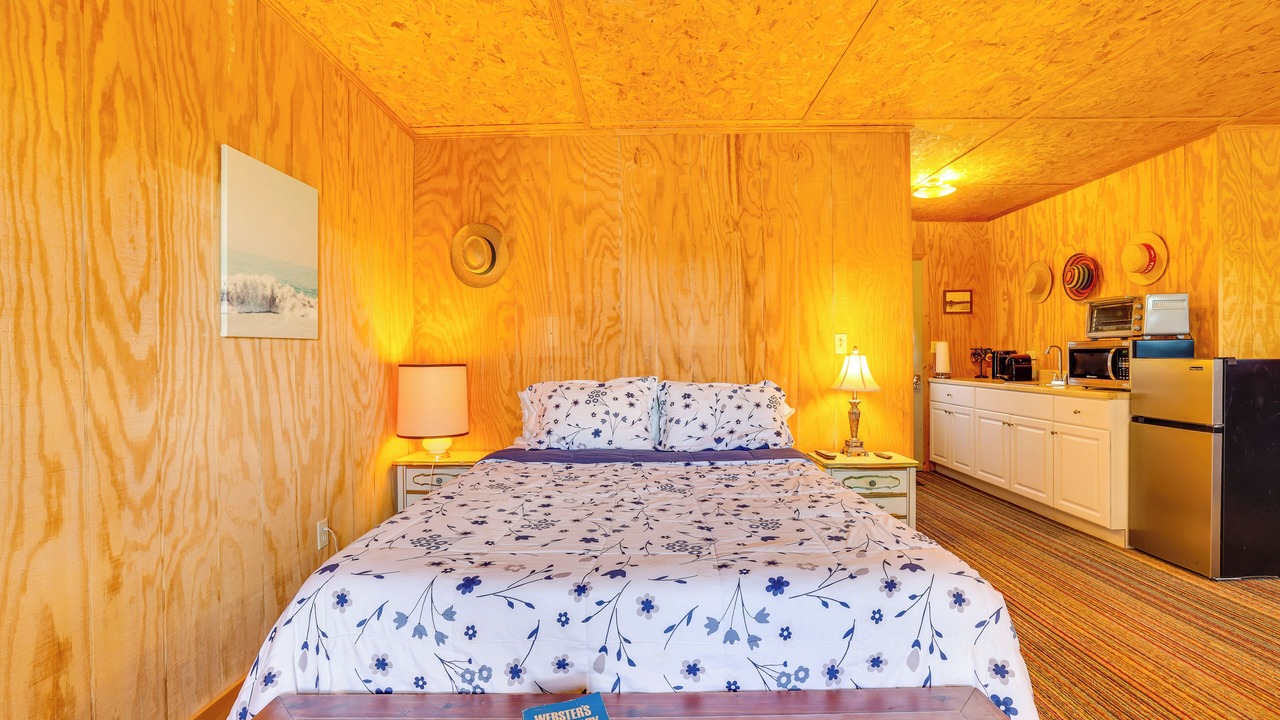 Photo of Bedroom in Center Moreland
