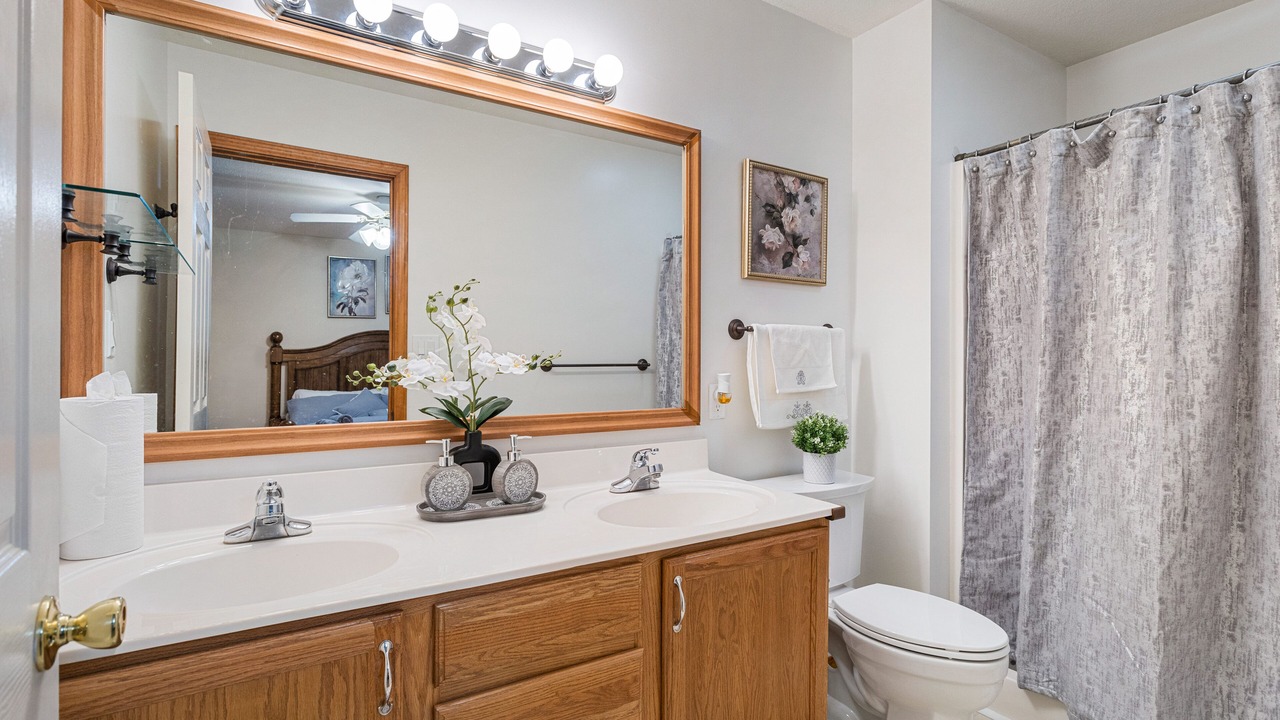 Photo of Bathroom in Champaign