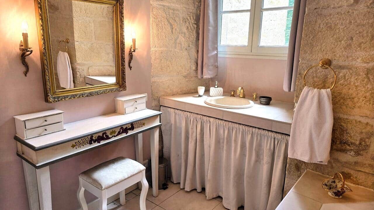 Photo of Bathroom in Terrasson-la-Villedieu