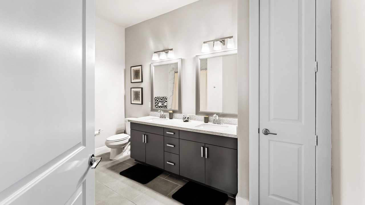 Photo of Bathroom in Grogan's Mill