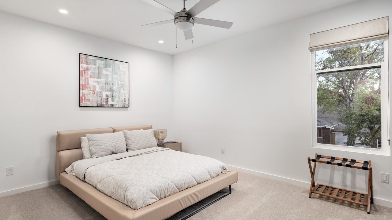 Photo of Bedroom in Cedar Crest
