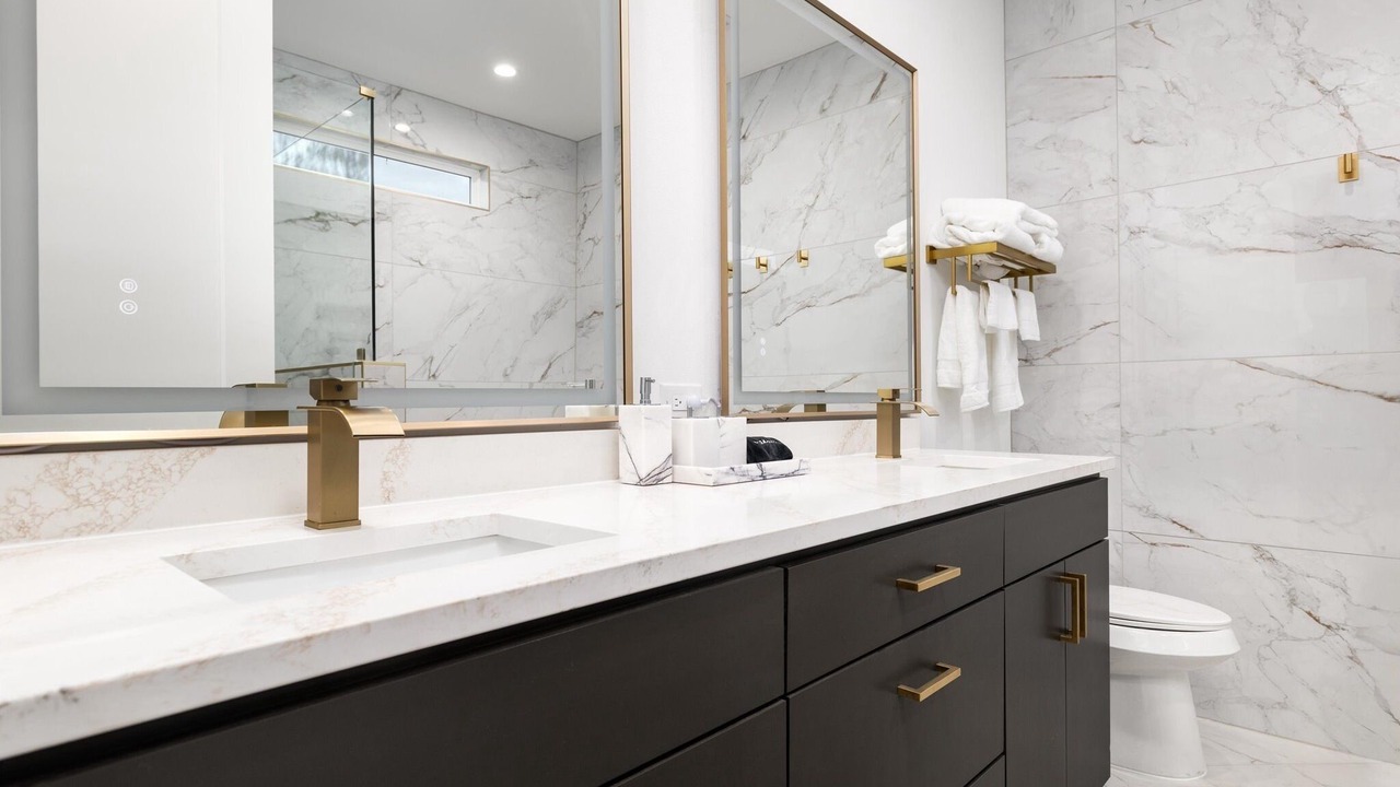 Photo of Bathroom in Cedar Crest