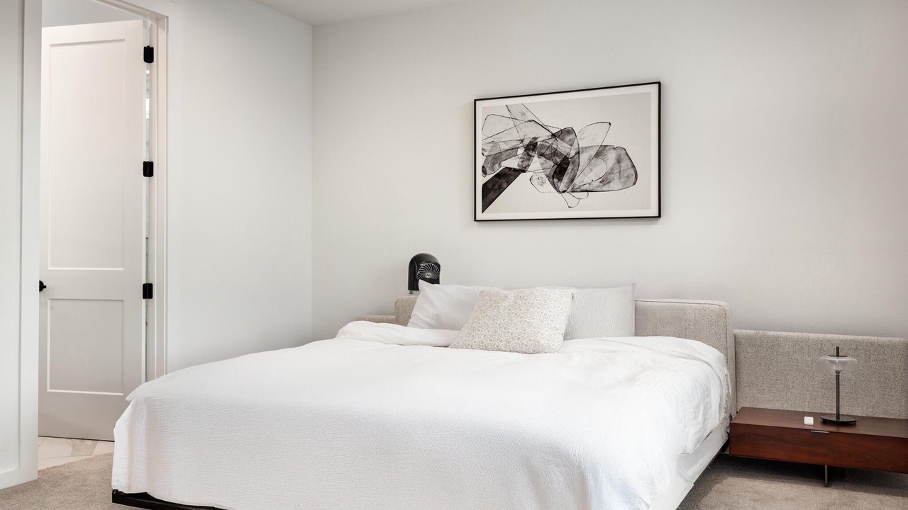 Photo of Bedroom in Cedar Crest
