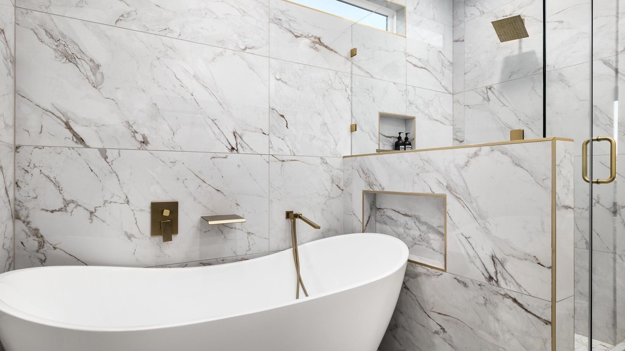Photo of Bathroom in Cedar Crest