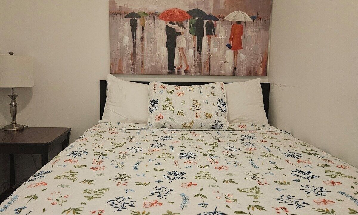 Photo of Bedroom in Downtown Ottawa