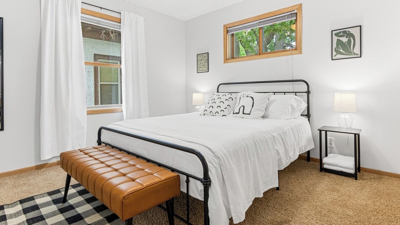 Photo of Bedroom in Merriam Park