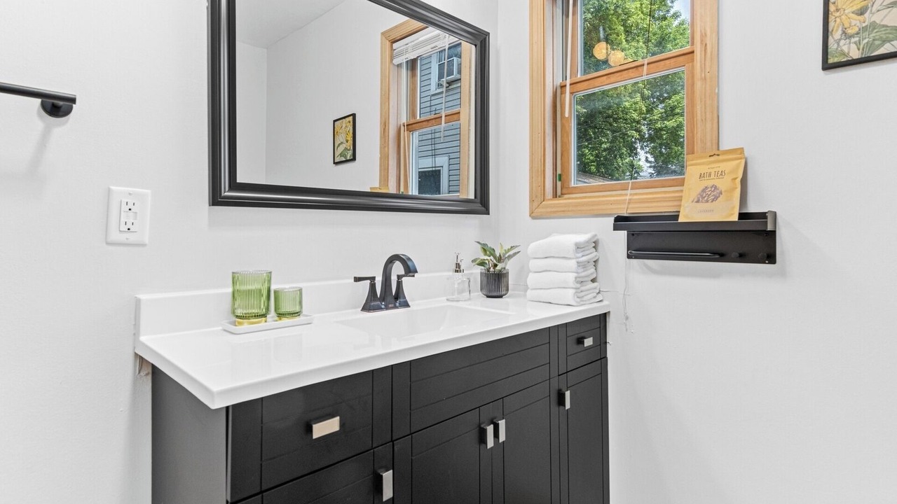 Photo of Bathroom in Merriam Park