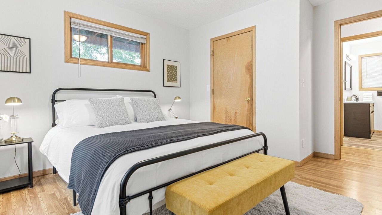 Photo of Bedroom in Merriam Park