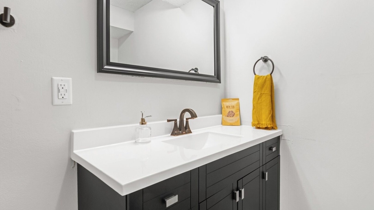 Photo of Bathroom in Merriam Park