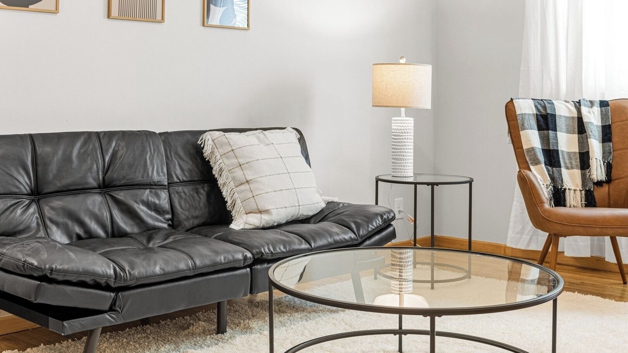 Photo of Livingroom in Merriam Park