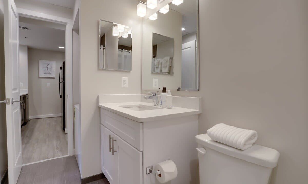 Photo of Bathroom in Court House