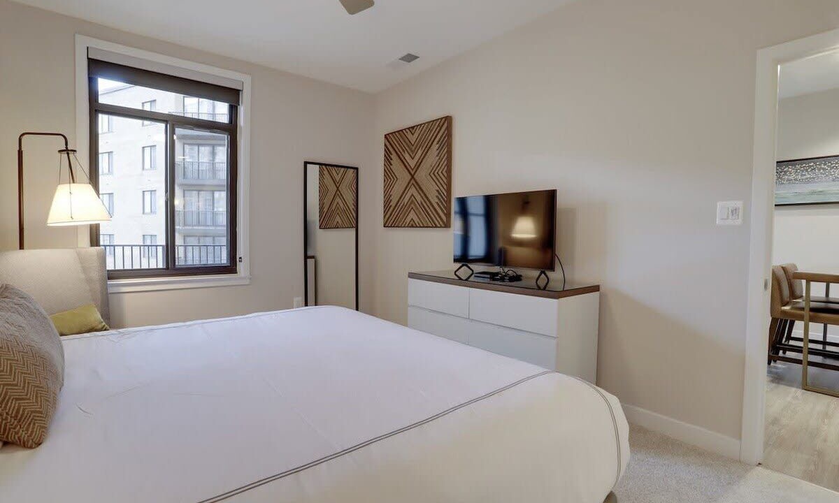 Photo of Bedroom in Court House