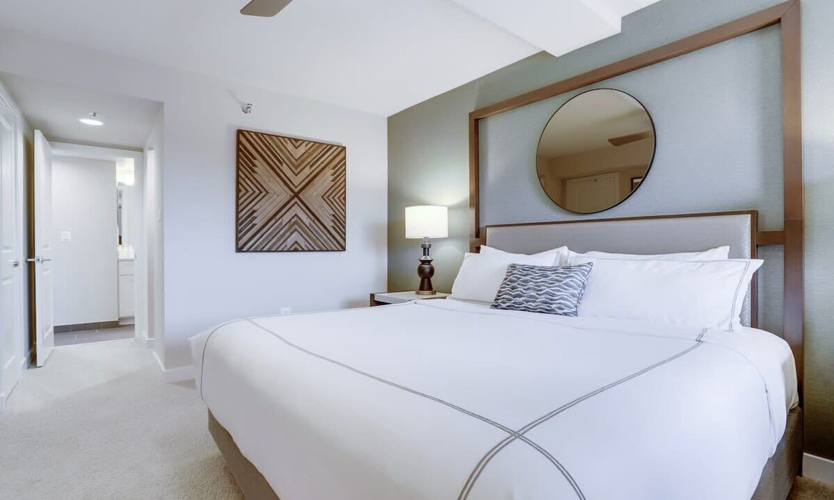 Photo of Bedroom in Court House