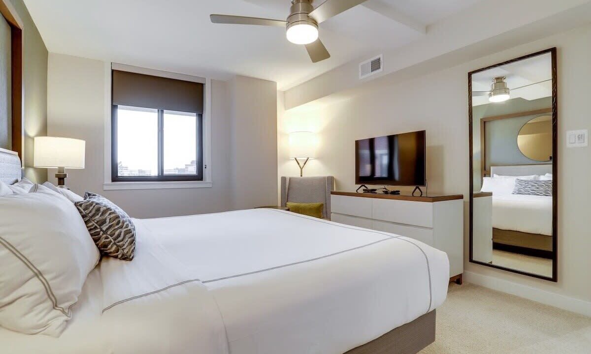 Photo of Bedroom in Court House
