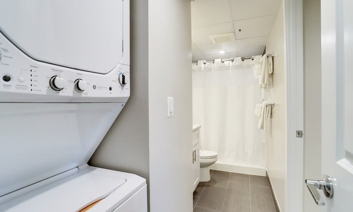 Photo of Bathroom in Court House