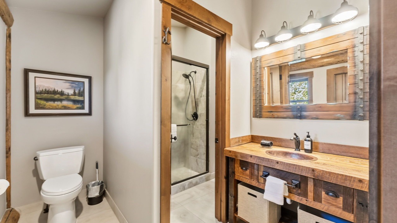 Photo of Bathroom in Breckenridge Heights