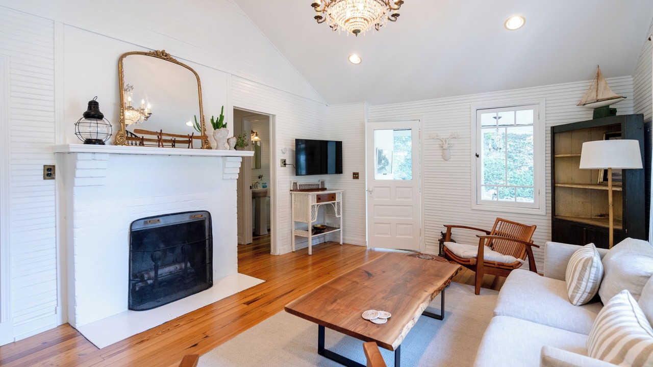Photo of Livingroom in Macatawa
