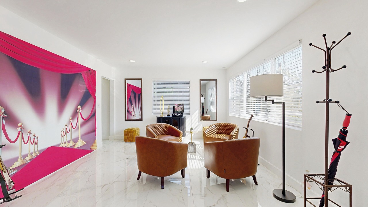 Photo of Others in Avondale