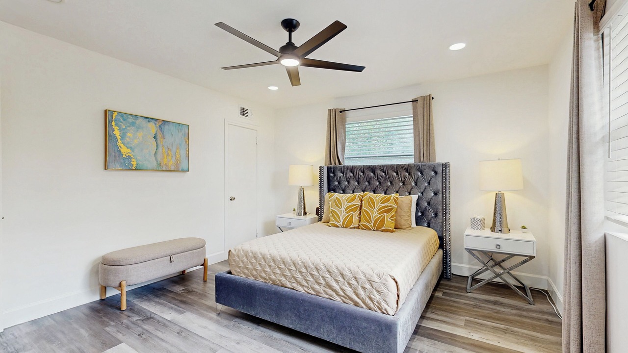 Photo of Bedroom in Avondale