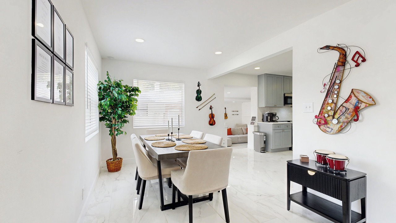 Photo of Others in Avondale