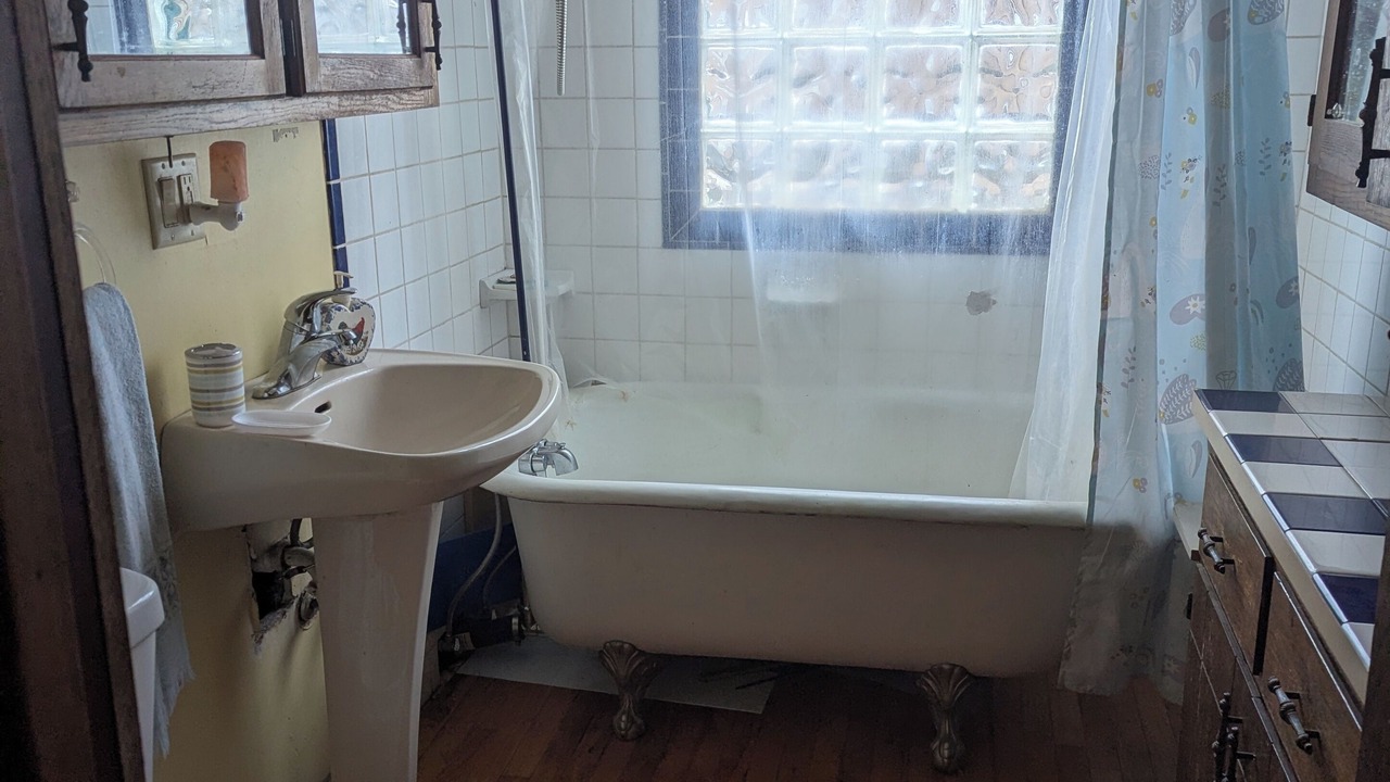 Photo of Bathroom in Powderhorn