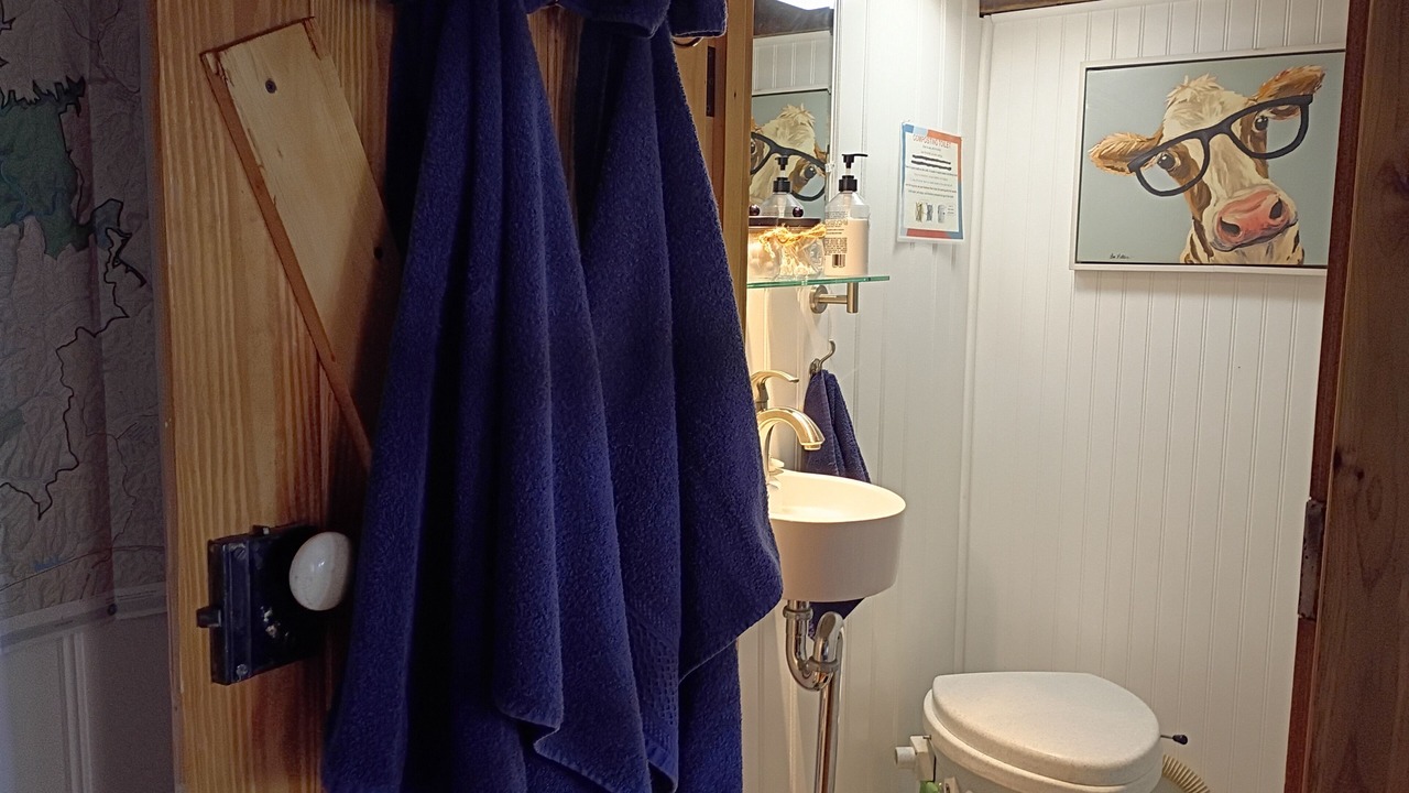Photo of Bathroom in Stanton