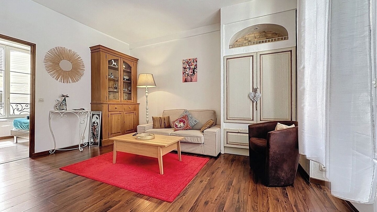 Photo of Livingroom in Chantilly