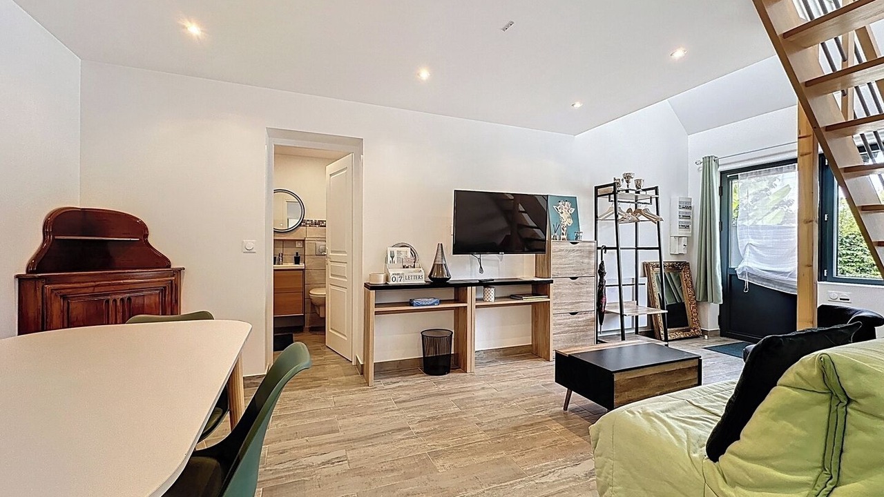 Photo of Bedroom in Vineuil-Saint-Firmin