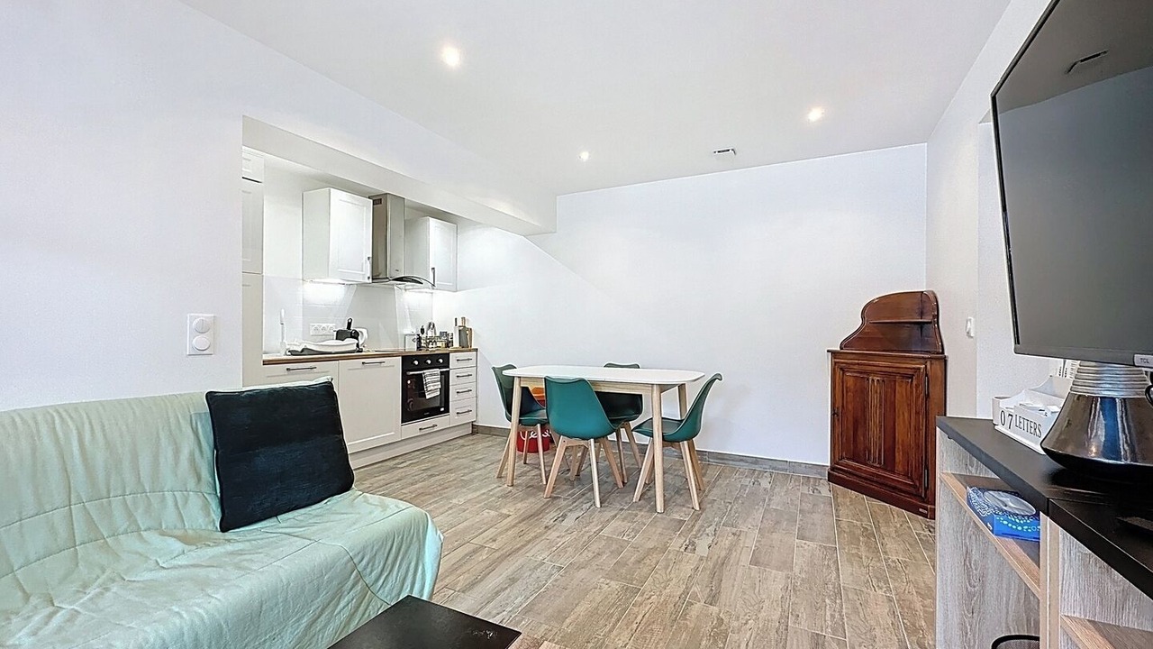 Photo of Livingroom in Vineuil-Saint-Firmin