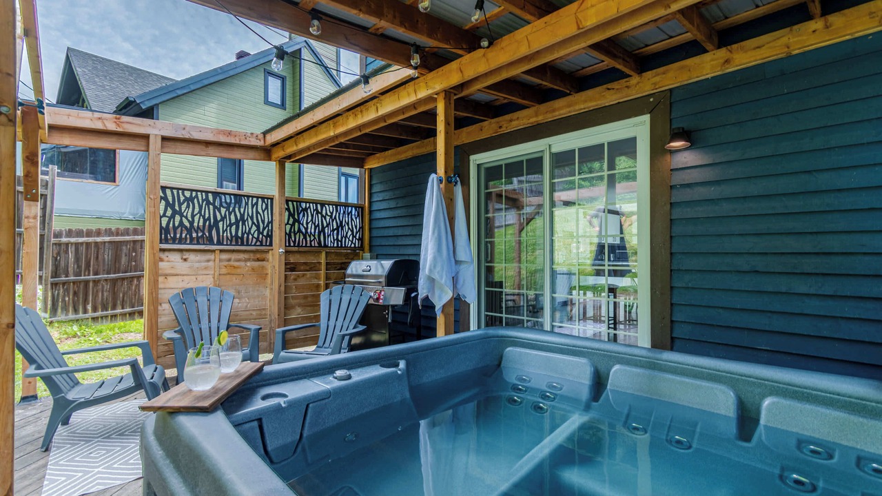 Photo of Patio Balcony in Petite-Riviere-Saint-Francois