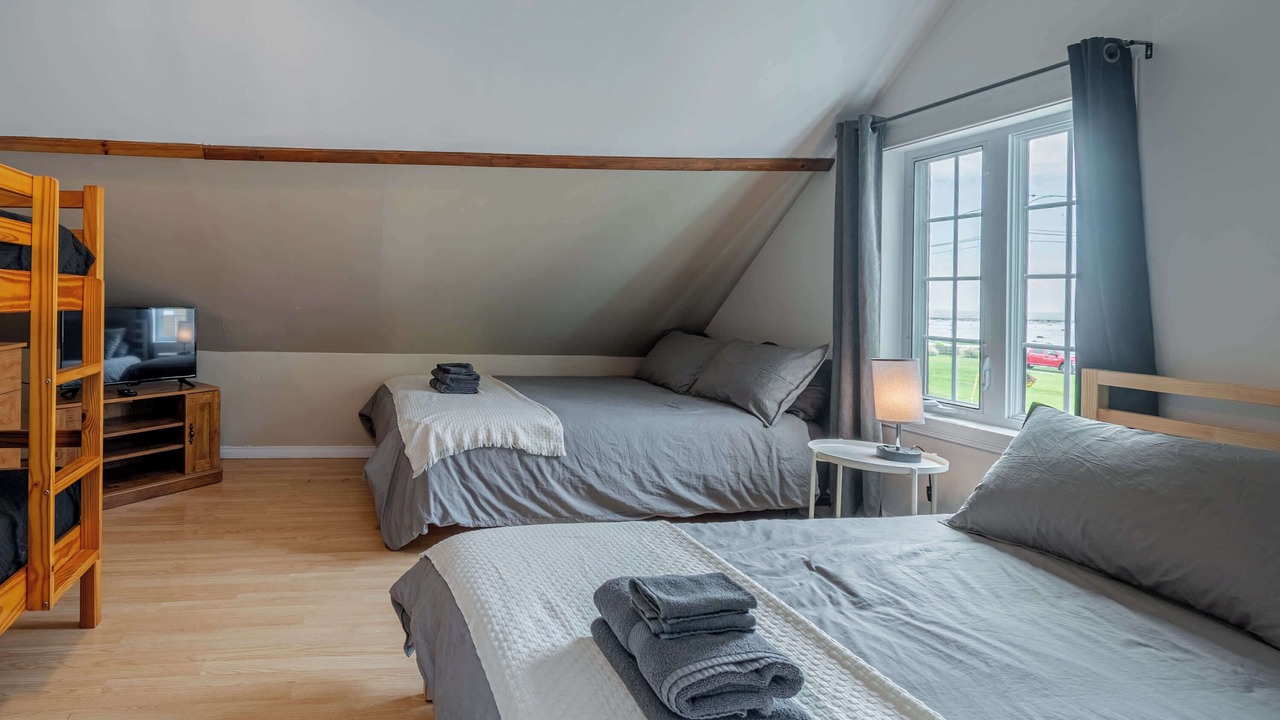 Photo of Bedroom in Petite-Riviere-Saint-Francois