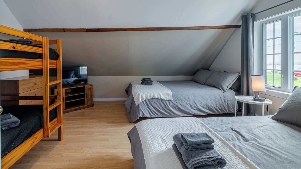 Photo of Bedroom in Petite-Riviere-Saint-Francois