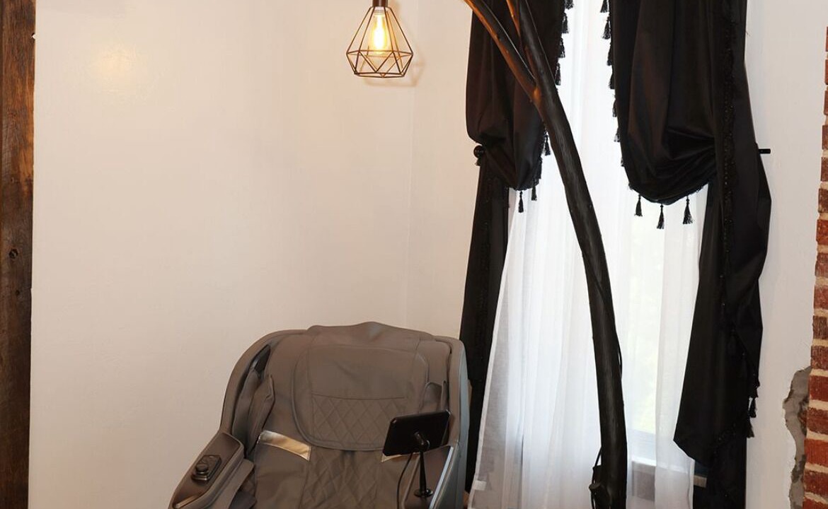 Photo of Others in Buffalo