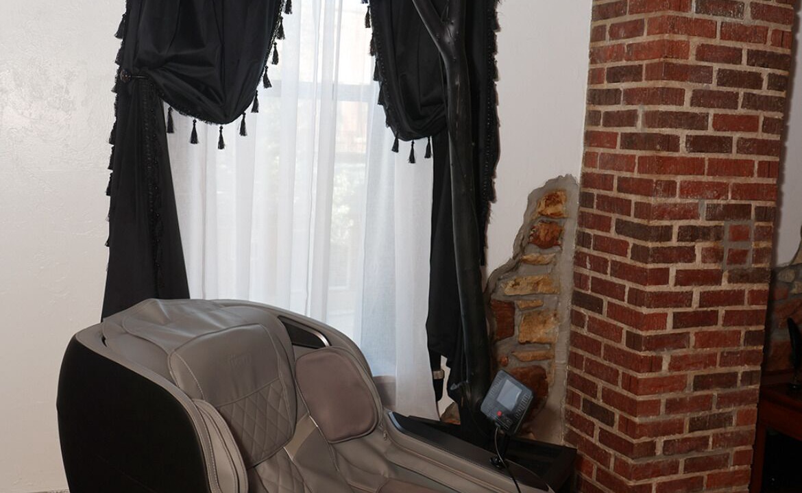 Photo of Others in Buffalo