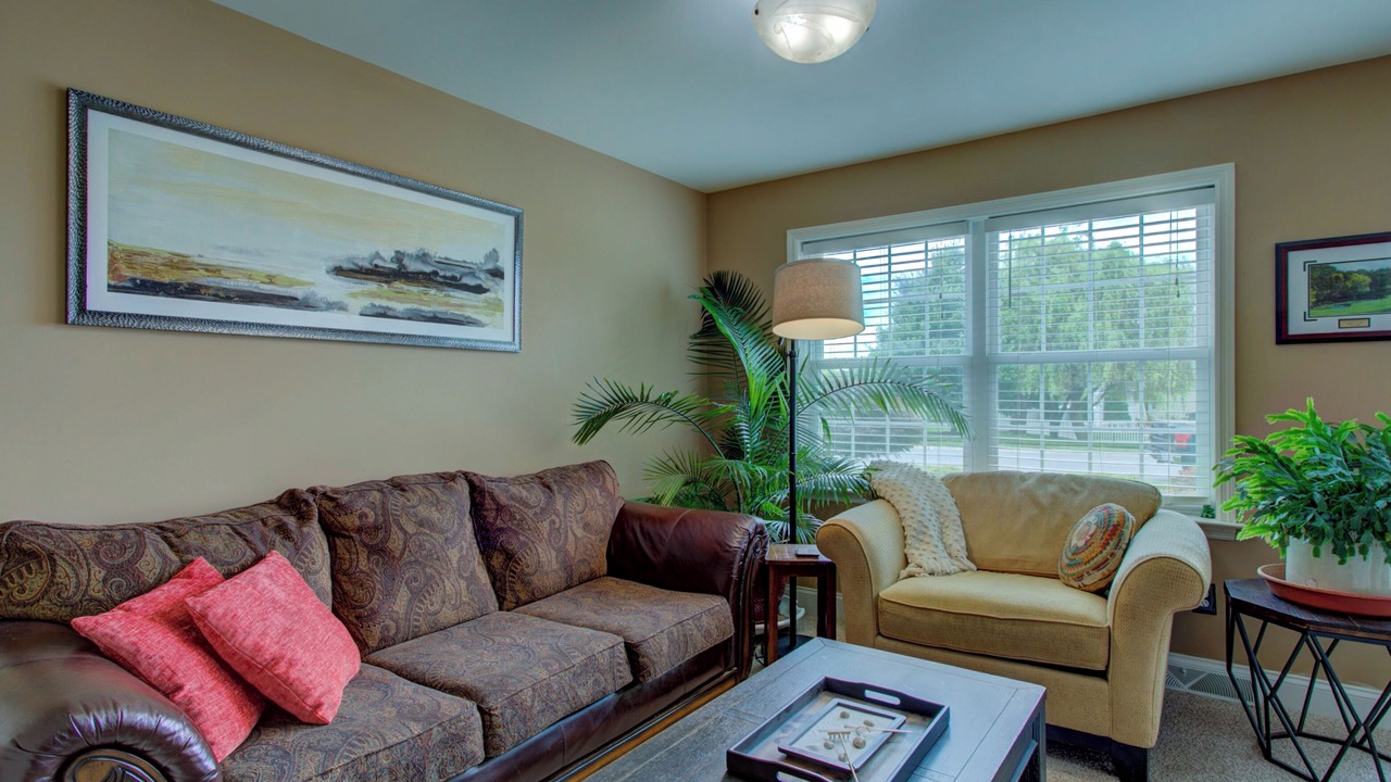 Photo of Livingroom in Rohrerstown