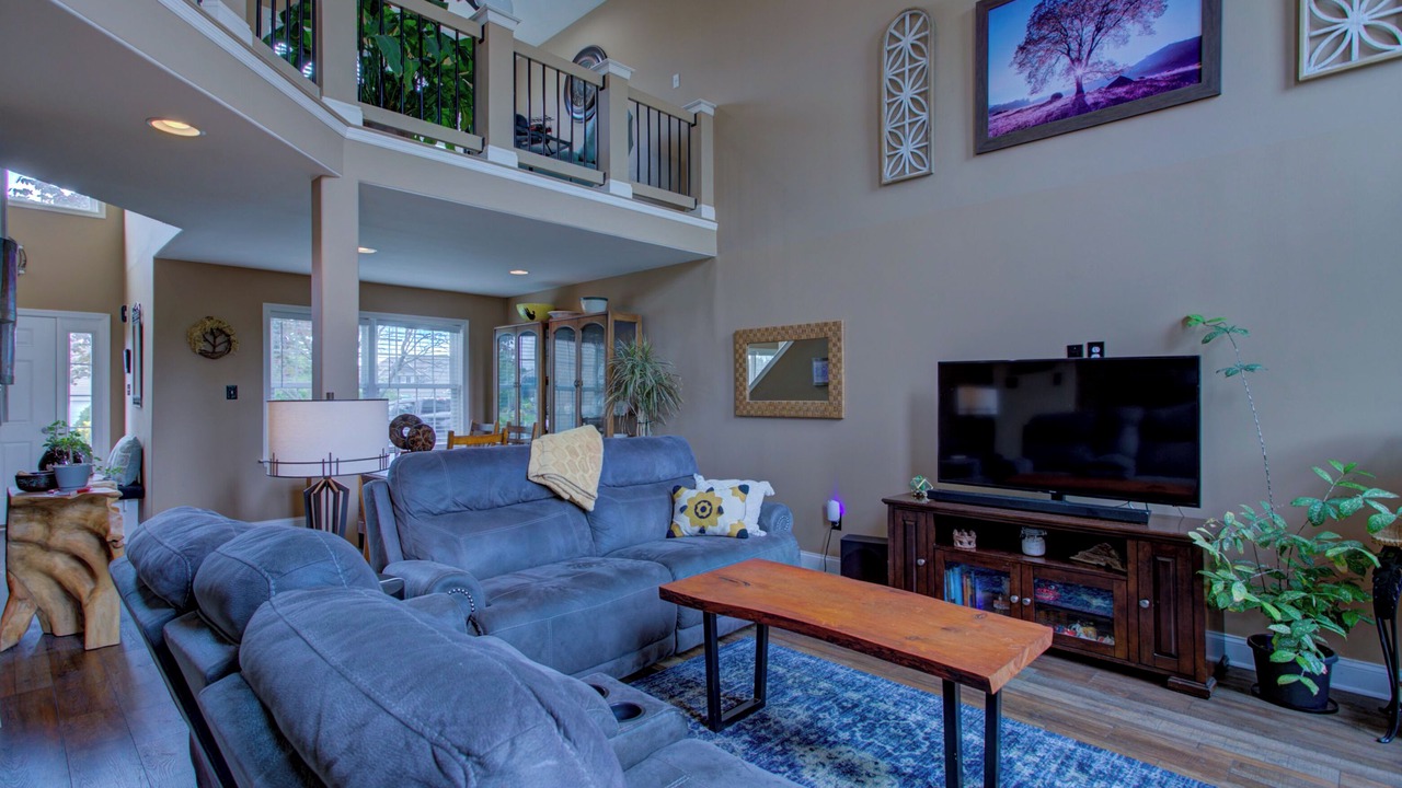 Photo of Livingroom in Rohrerstown