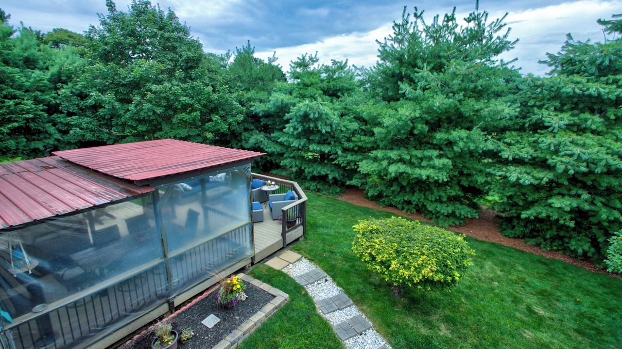 Photo of Patio Balcony in Rohrerstown