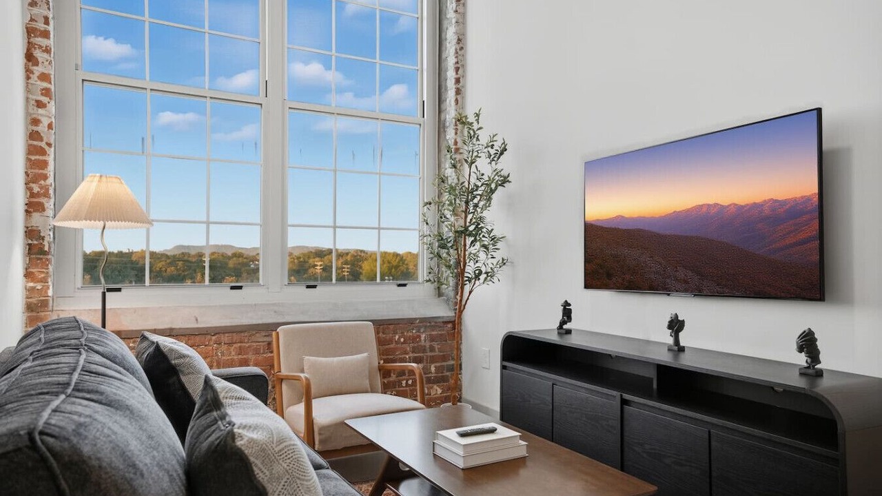 Photo of Livingroom in Judson