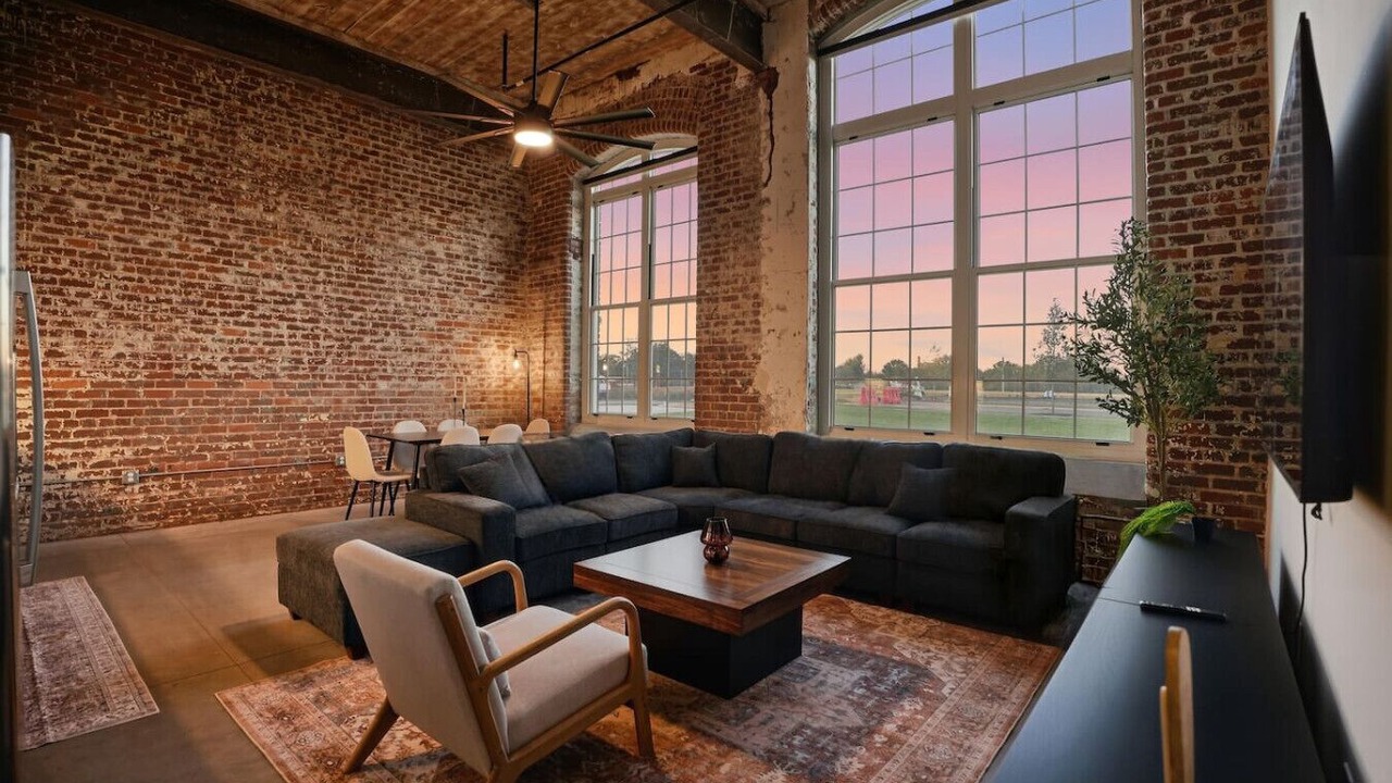 Photo of Livingroom in Judson