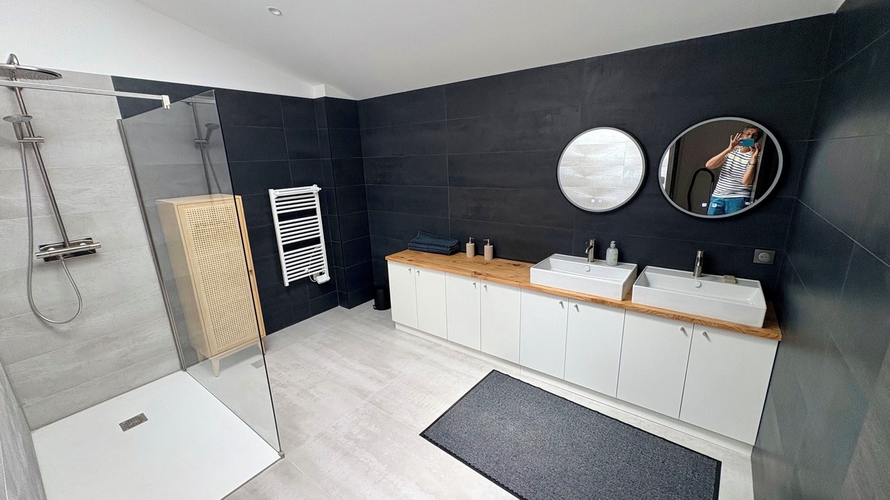 Photo of Bathroom in Aucamville