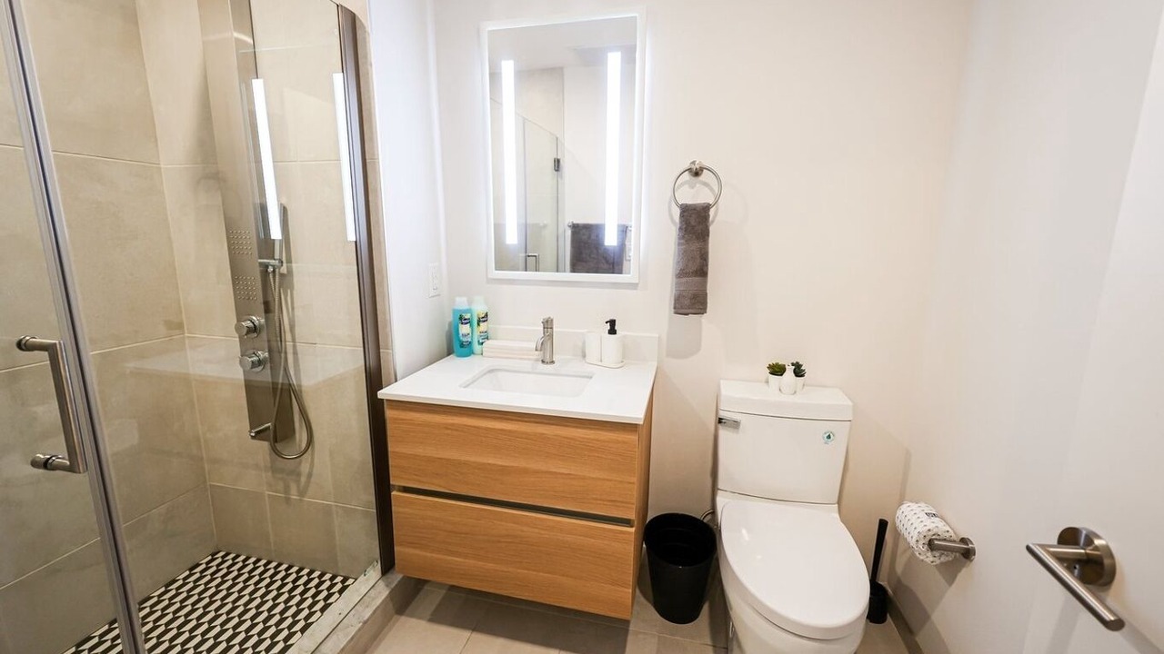 Photo of Bathroom in Brewerytown