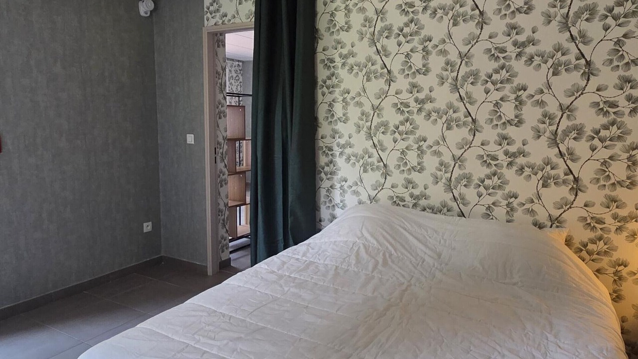 Photo of Bedroom in Louchy-Montfand