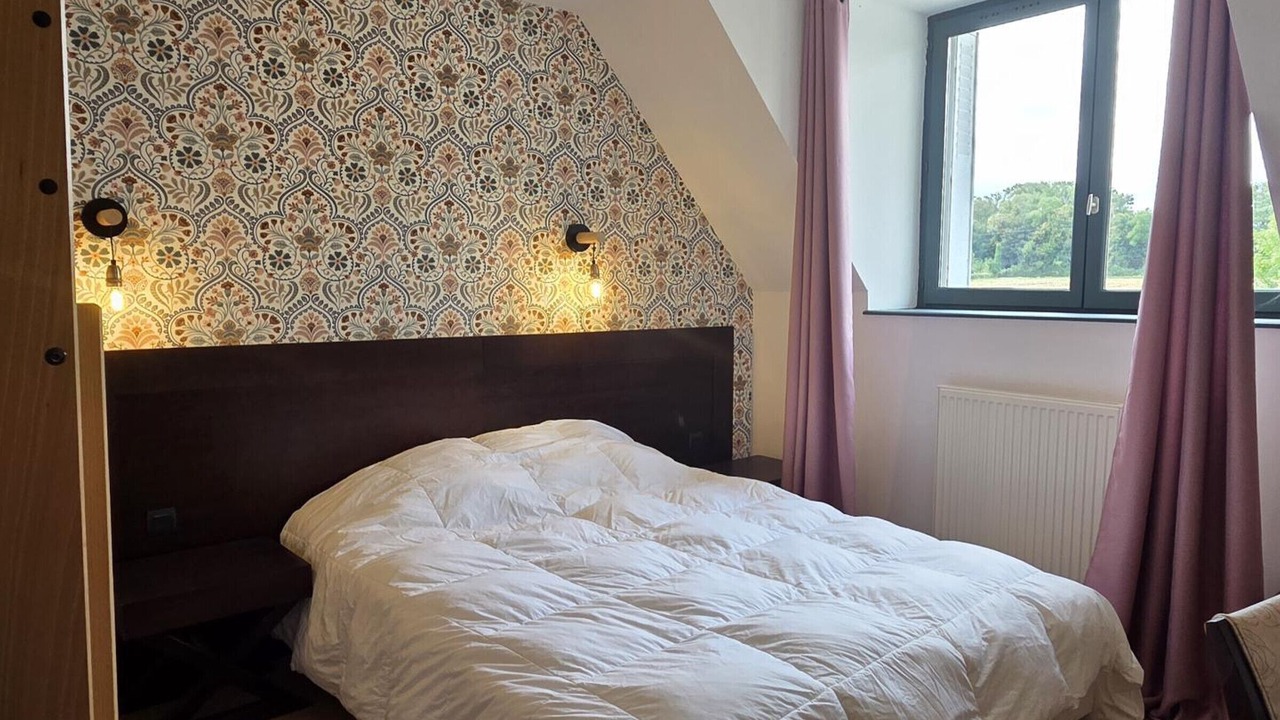 Photo of Bedroom in Louchy-Montfand