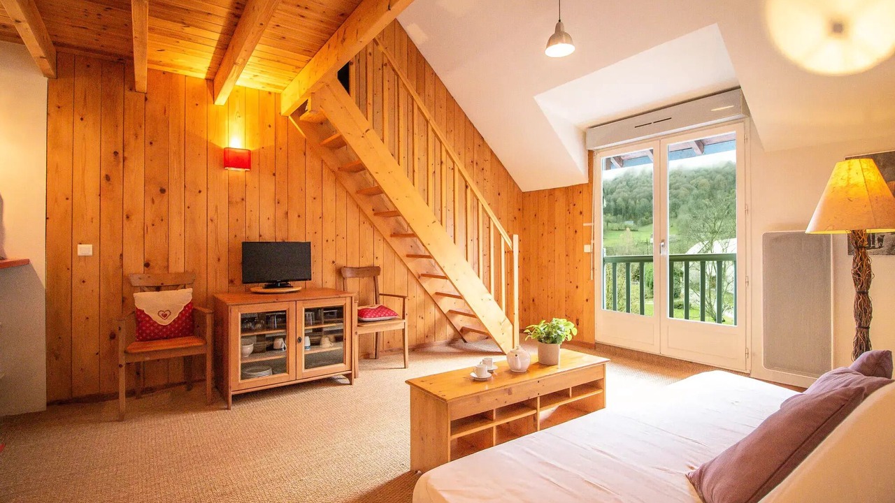 Photo of Bedroom in Bagneres-de-Bigorre