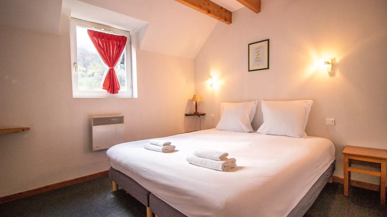 Photo of Bedroom in Bagneres-de-Bigorre