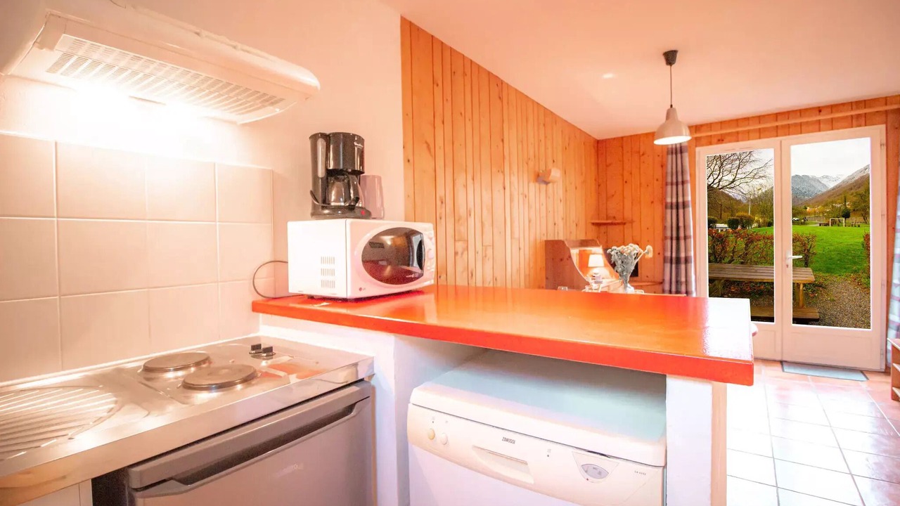 Photo of Kitchen in Bagneres-de-Bigorre
