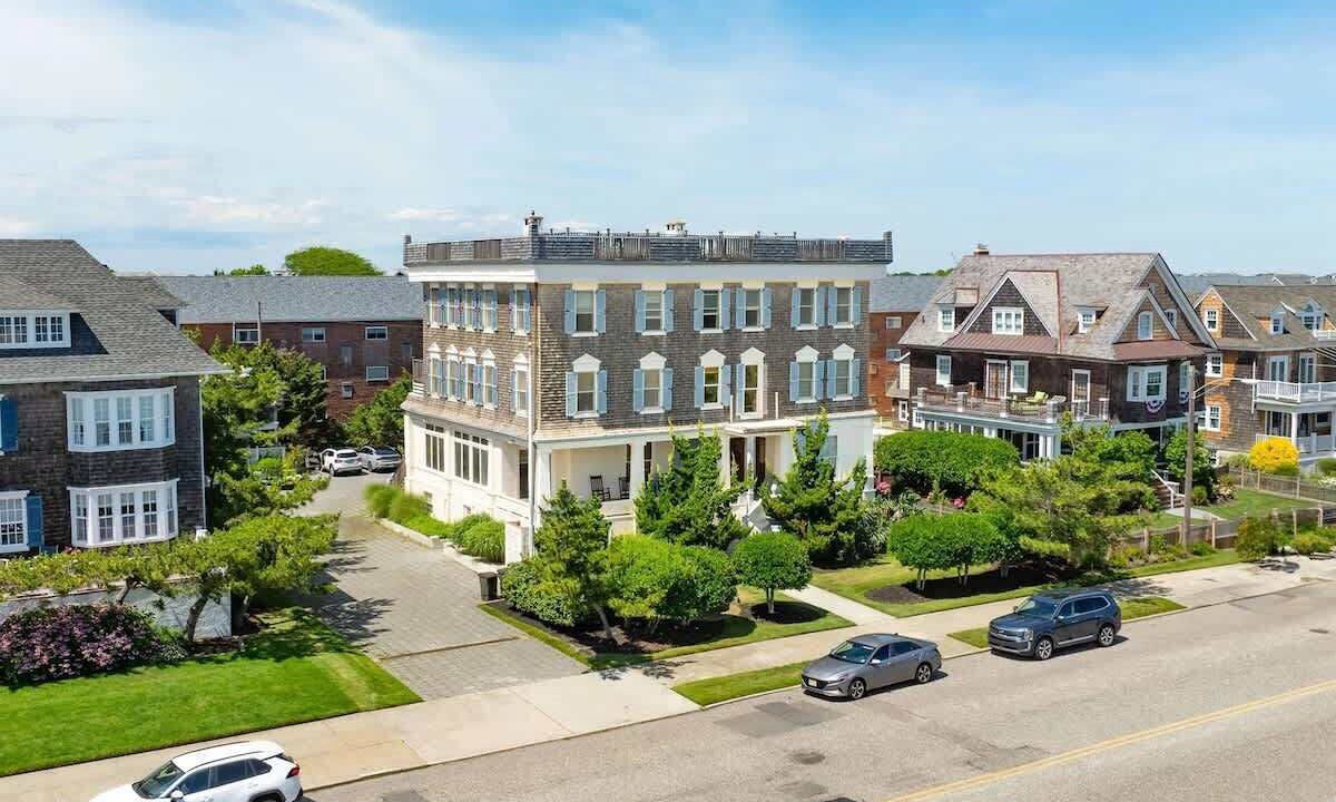 Photo of Others in Admiral Estates